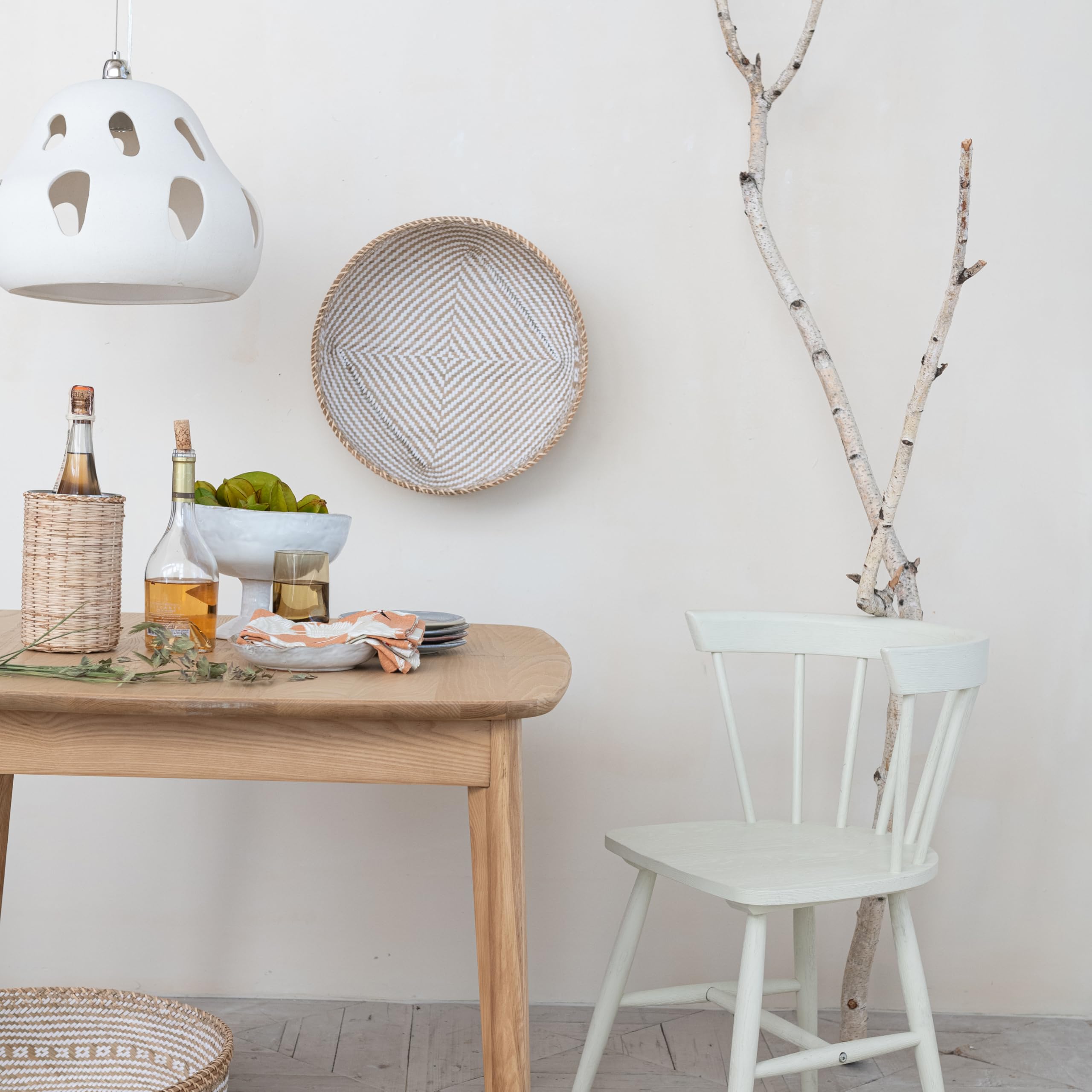 Bloomingville 3-Piece Hand-Woven Seagrass and Rattan Baskets with Pattern, White and Natural - Image 11