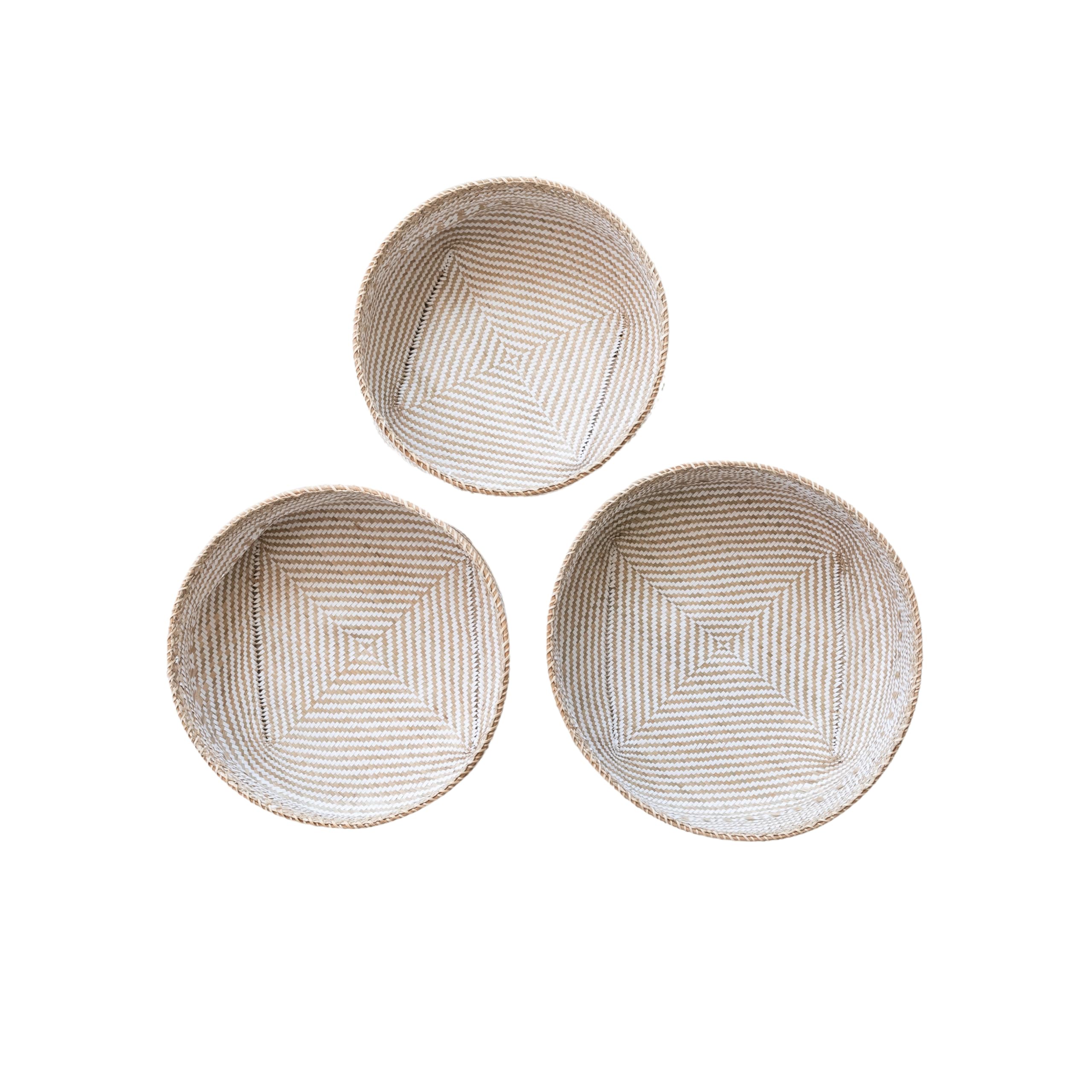 Bloomingville 3-Piece Hand-Woven Seagrass and Rattan Baskets with Pattern, White and Natural - Image 8