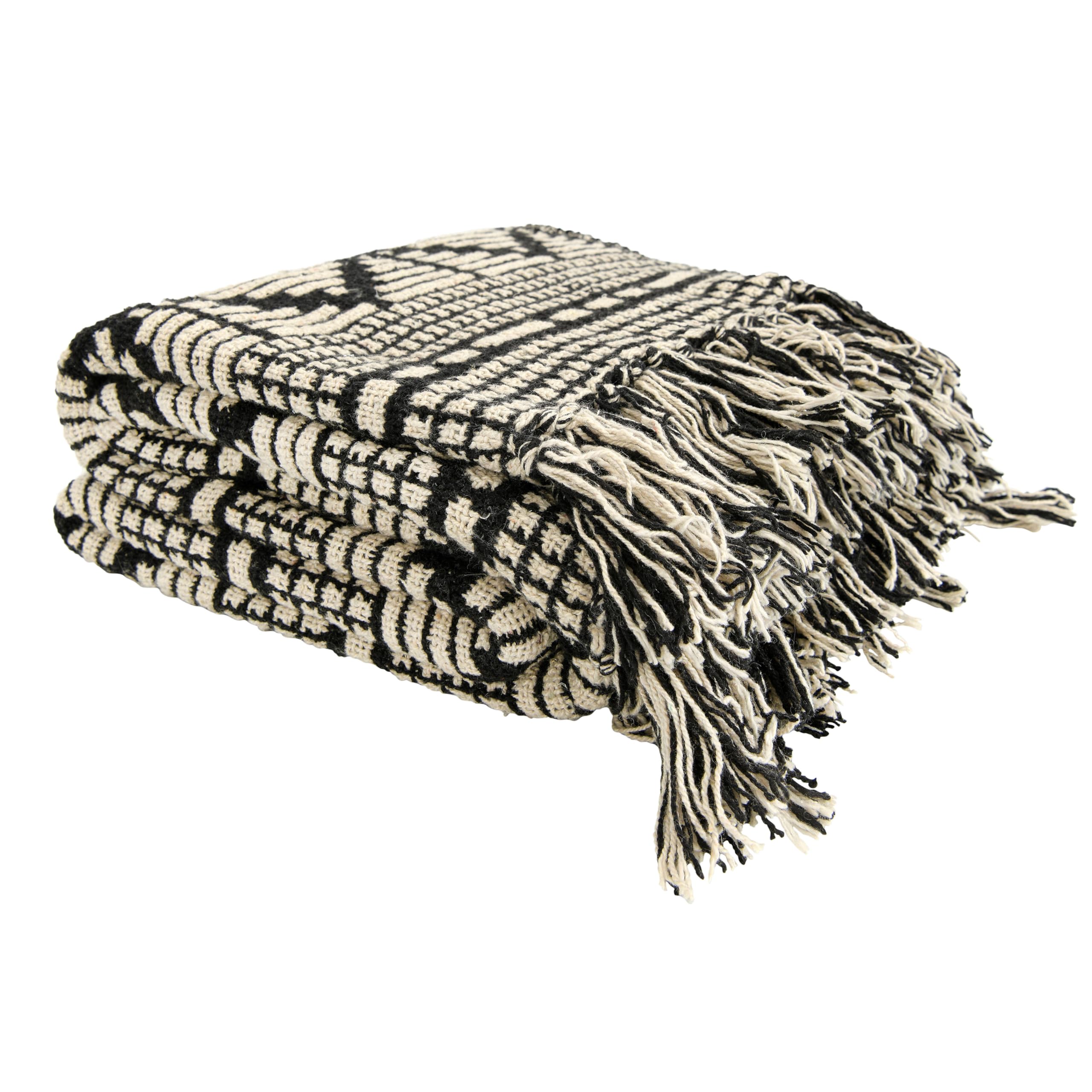 Bloomingville Soft Reclaimed Cotton Blend Throw with Diamond Pattern and Fringe, Black and Beige - Image 9