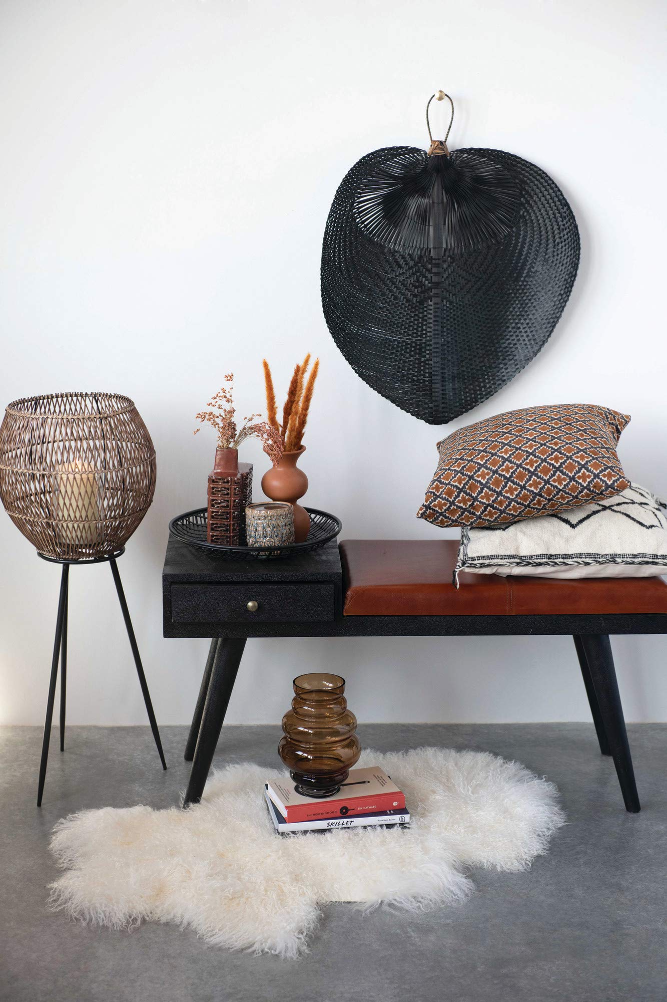 Bloomingville White Natural Mongolian Lamb Fur Rug - Image 5